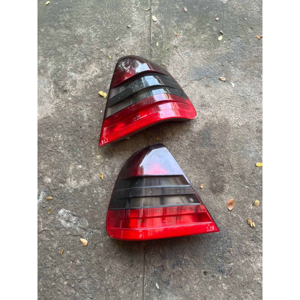 STOPLAMP MERCEDES BENZ MERCY W202 C200 ORIGINAL