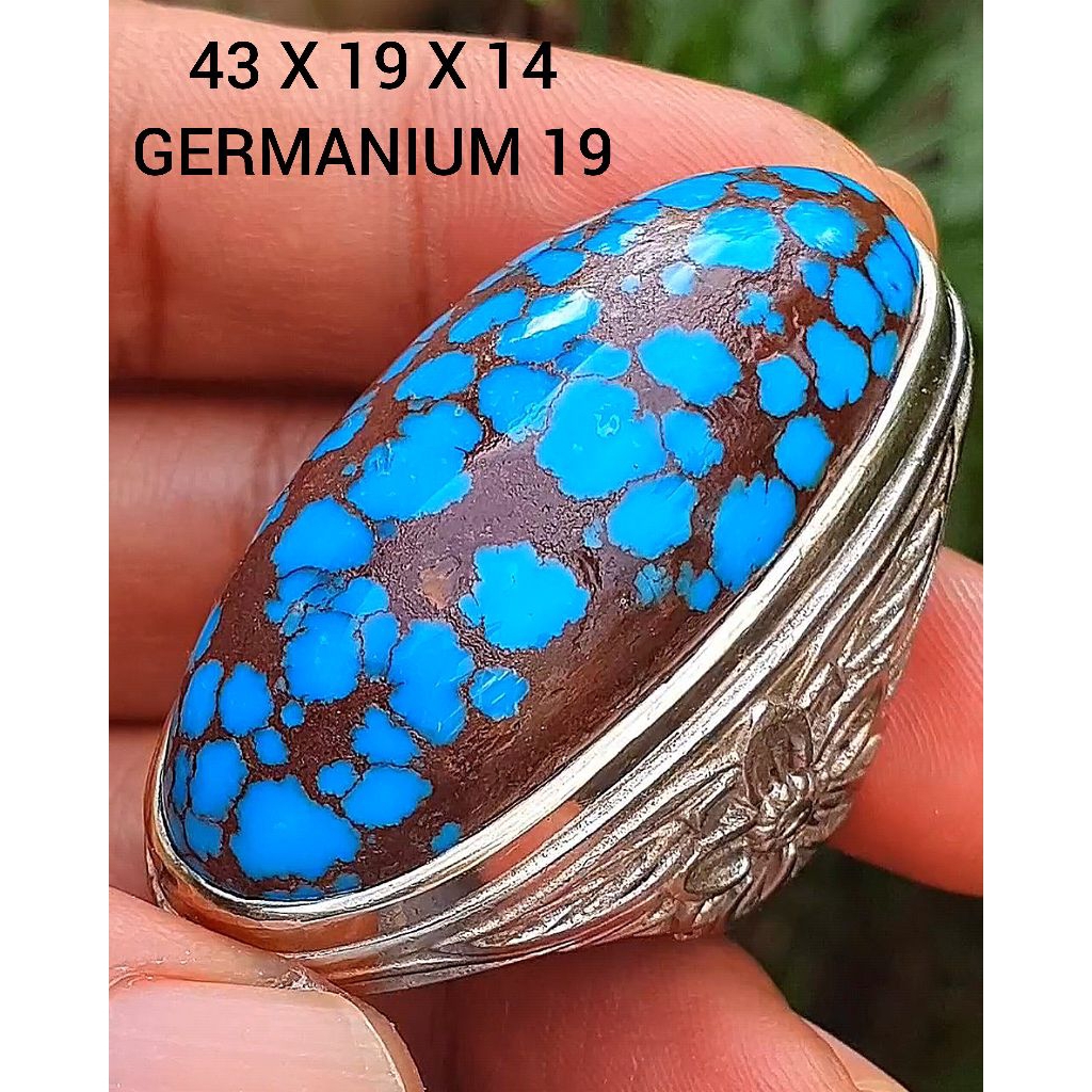 pirus Mesir lawasan kuno ceplok kuro rudal royal blue