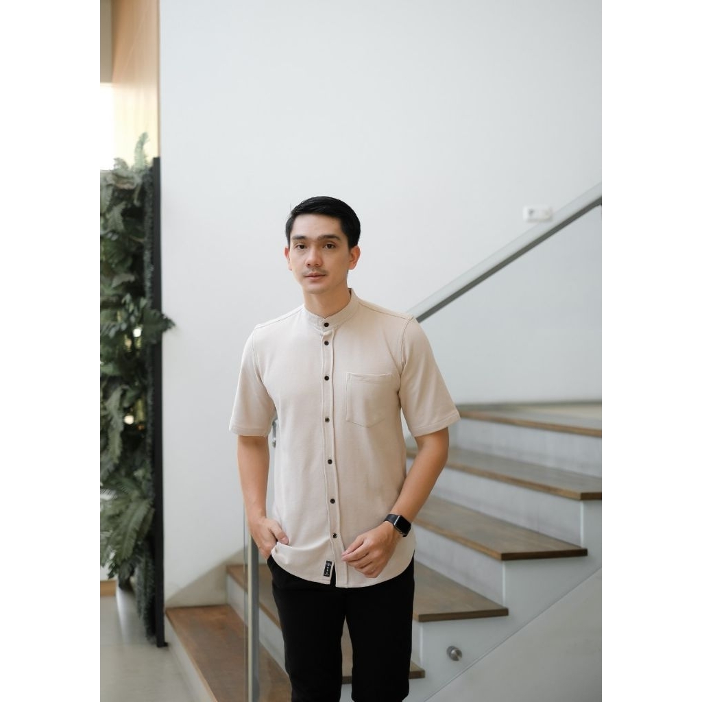 kemeja polos Shanghai pria lengan pendek kemeja Shanghai pique pria lengan pendek