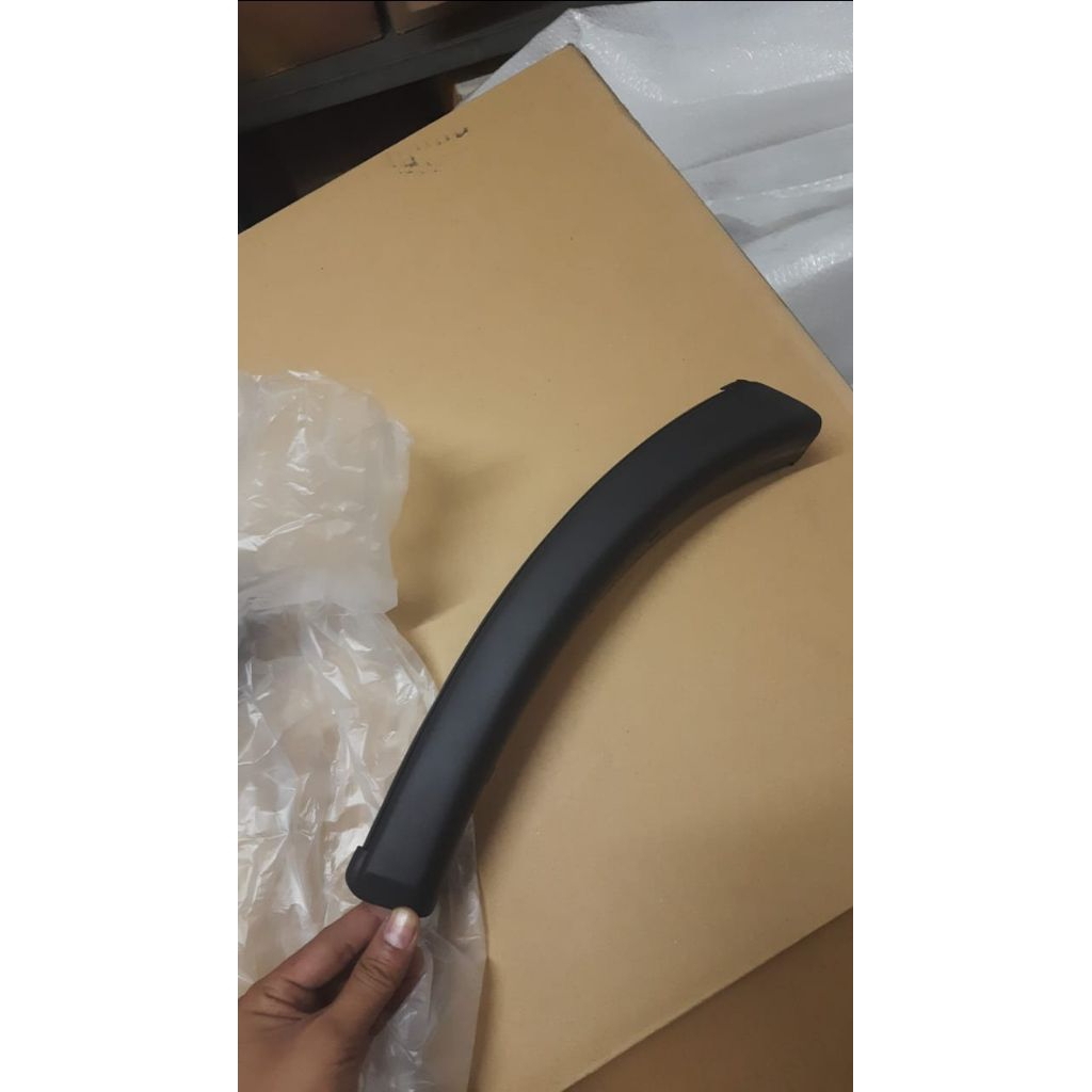 Spoiler bemper depan kiri mitsubishi outlander sport facelift asli ori