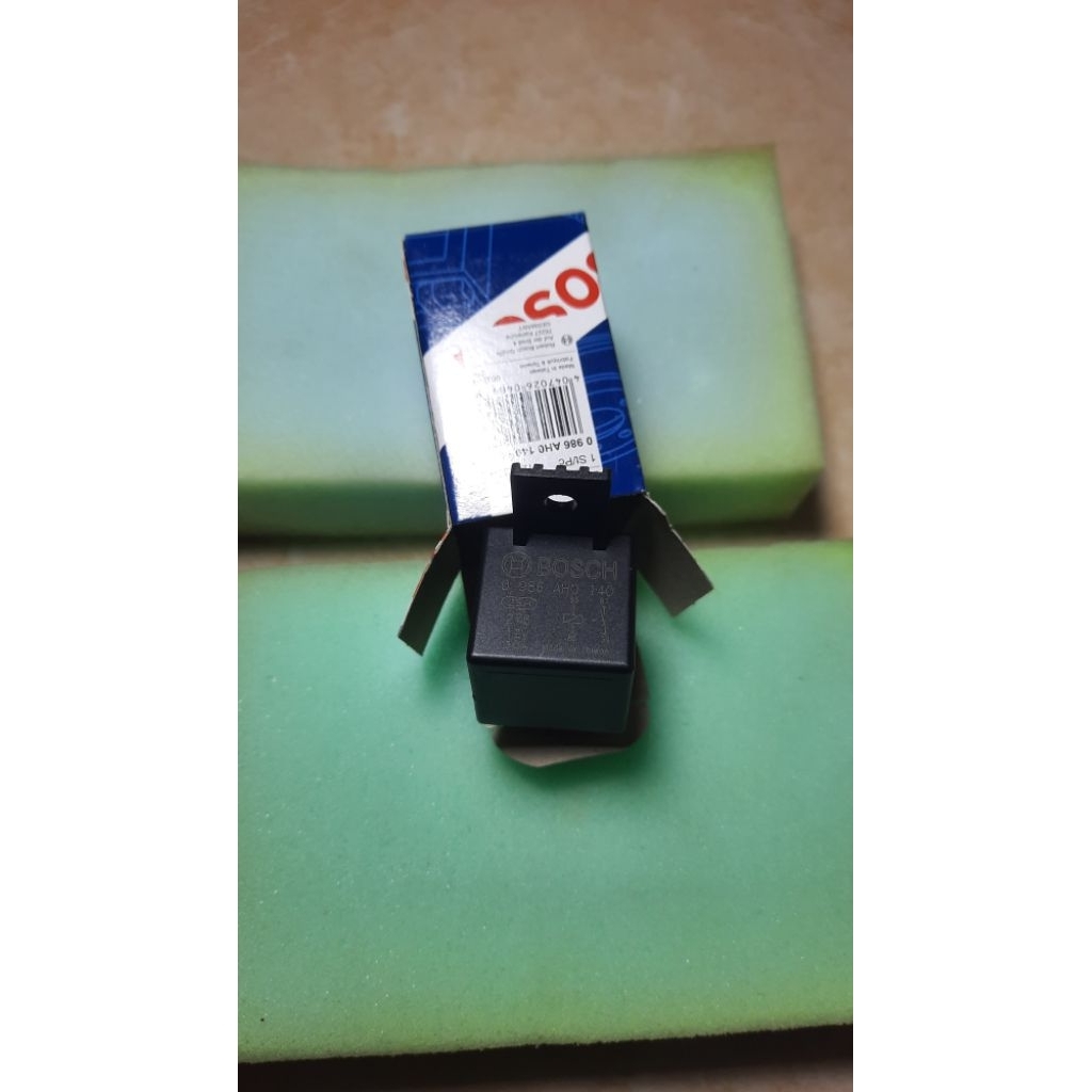 RELAY KAKI 4 BOSCH