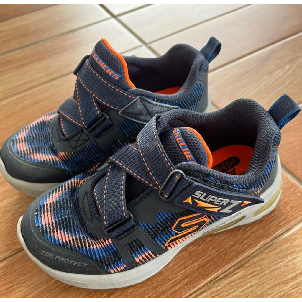 sepatu skechers anak laki