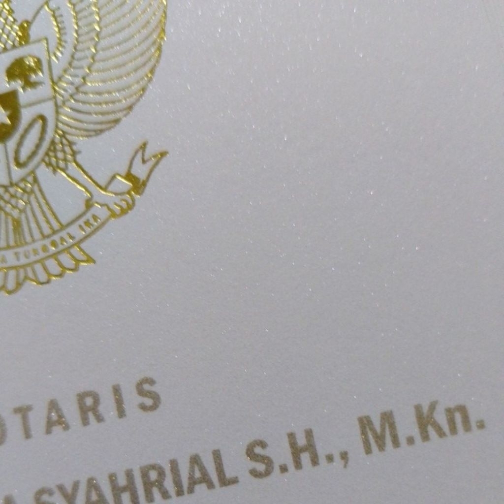 

Cover tanpa Jendela Garuda Poly, Text Tinta Premium