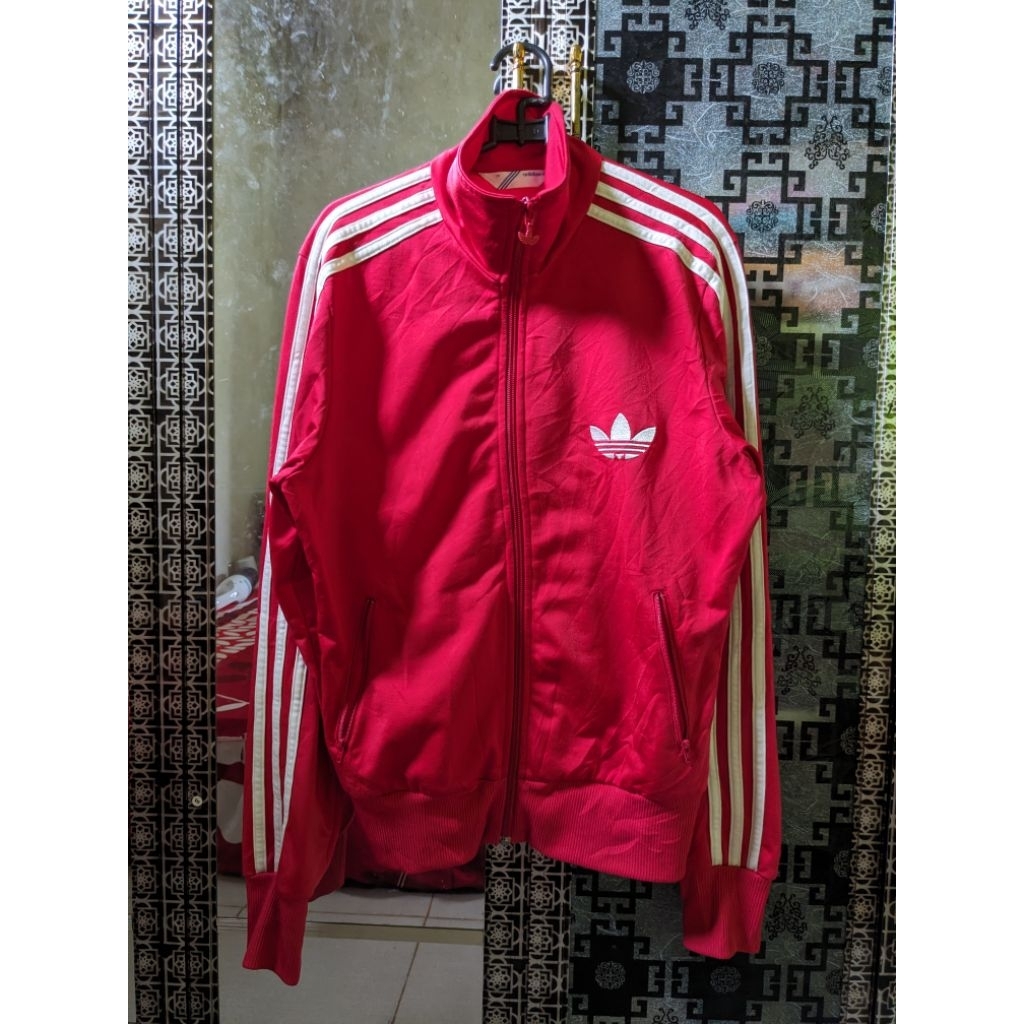 Tracktop Adidas firebird merah