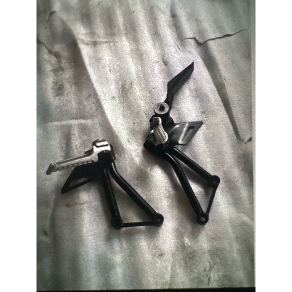 footstep belakang ninja rr 250mono