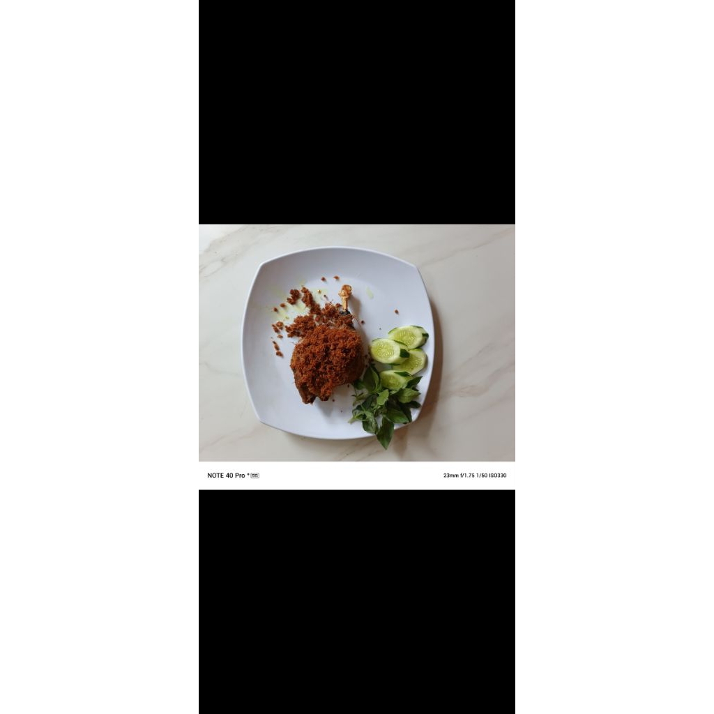 

Entok goreng serundeng