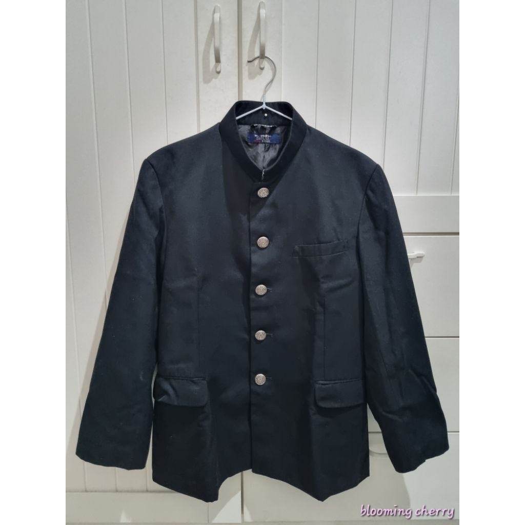 Preloved Blazer Hitam Pria Korea Gakuran Anime Seragam Sekolah Jepang Cosplay Goriki Size M
