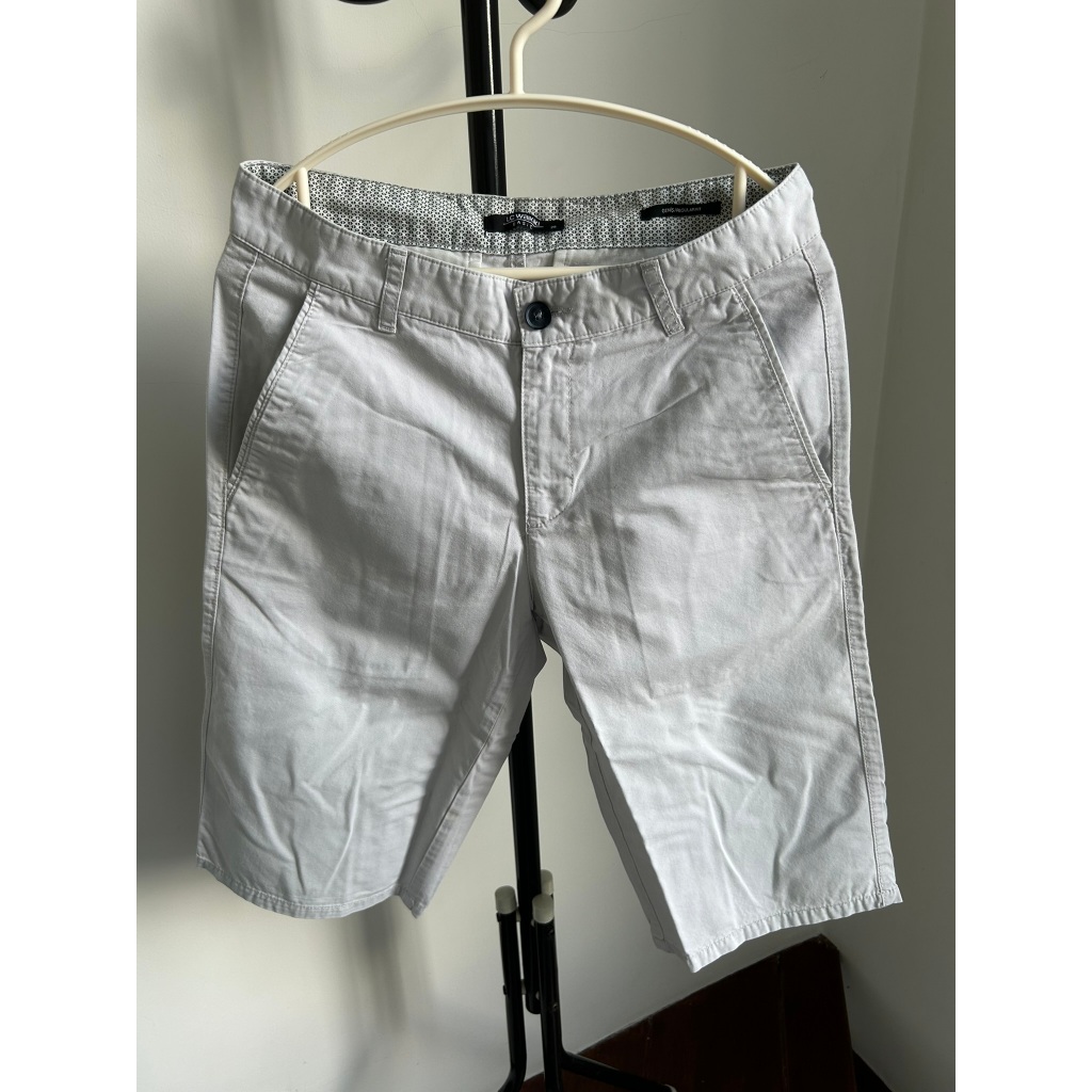 Celana Pendek Pria LC Waikiki - Preloved