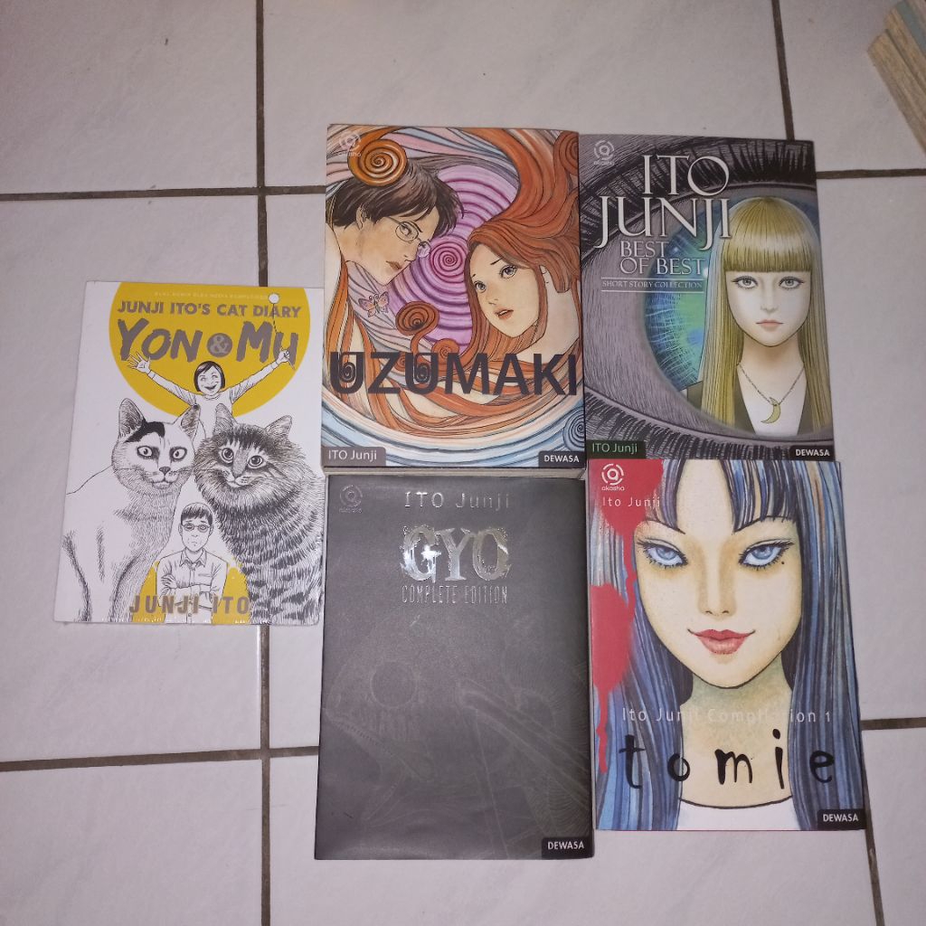 PRELOVED KOMIK JUNJI ITO BEST OF BEST, UZUMAKI, TOMIE 1, GYO, YON & MU