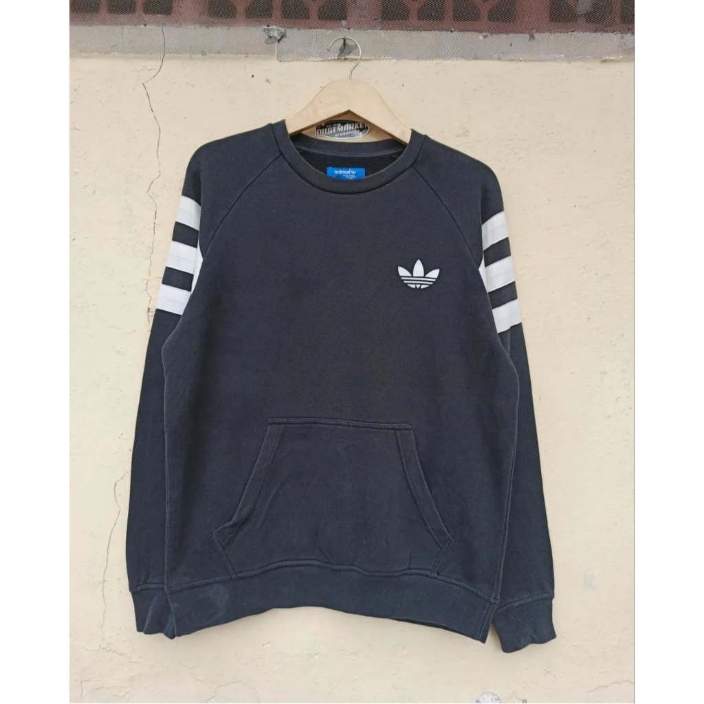 PRELOVED CREWNECK ADIDAS