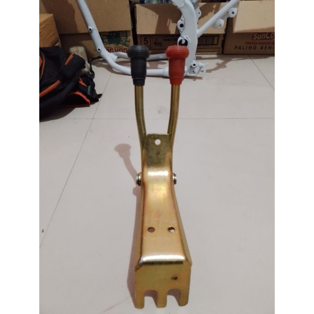 Handle PTO atau Tuas PTO dump truk