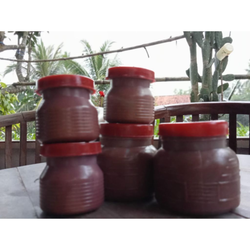 

PETTIS MADURA/PETTIS LEMMA' NYAMAN/PETTIS TOPLES KECIL
