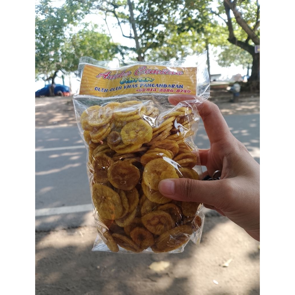 

Gibran kripik pisang coin manis