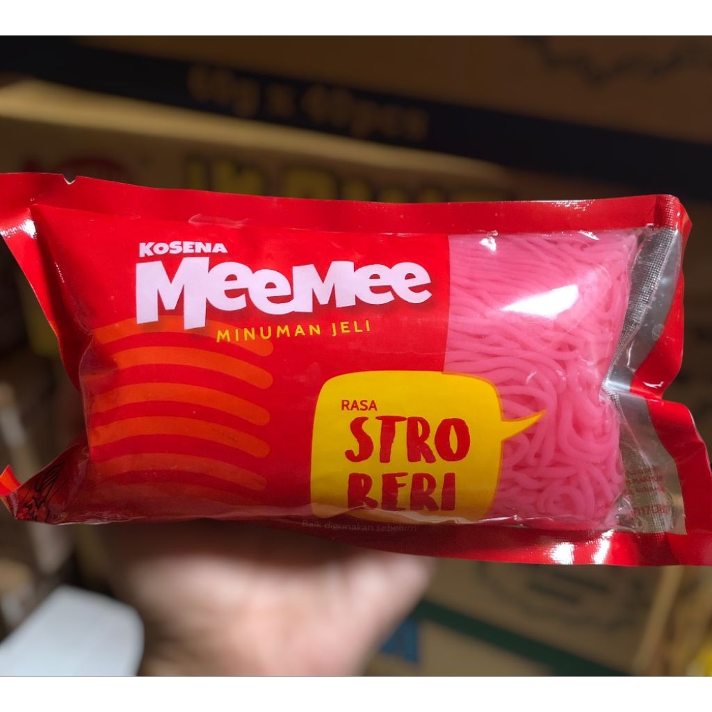 

jeli bentuk mie rasa stroberi 500 gram | meemee minuman jelly 500 gram