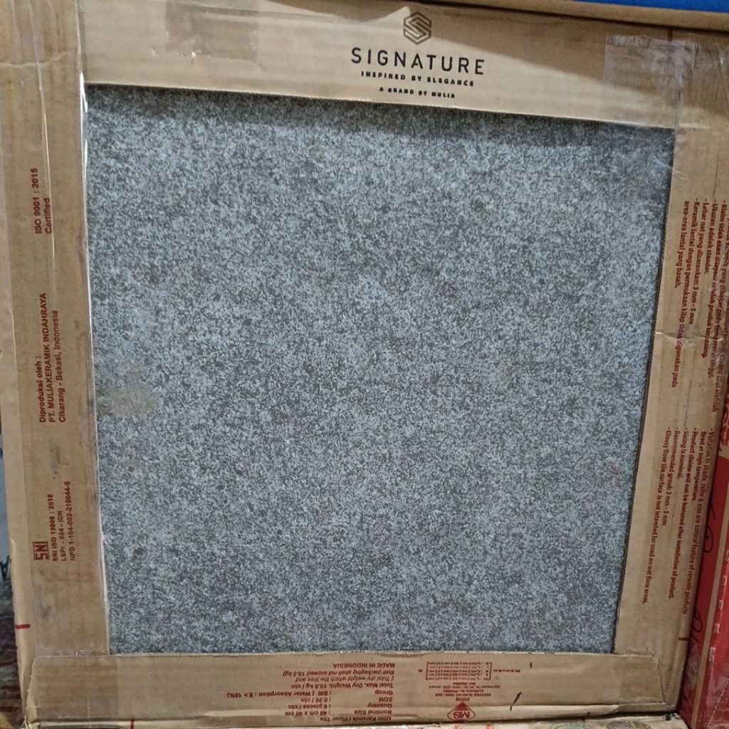 keramik mulia signature Everest sand 40*40 kesat KW 1