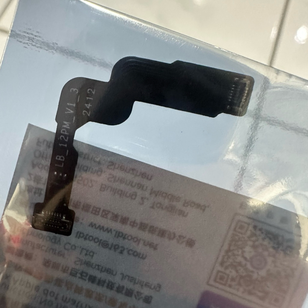 

TOOLS TAG ON FACE ID IPHONE 12 PRO MAX