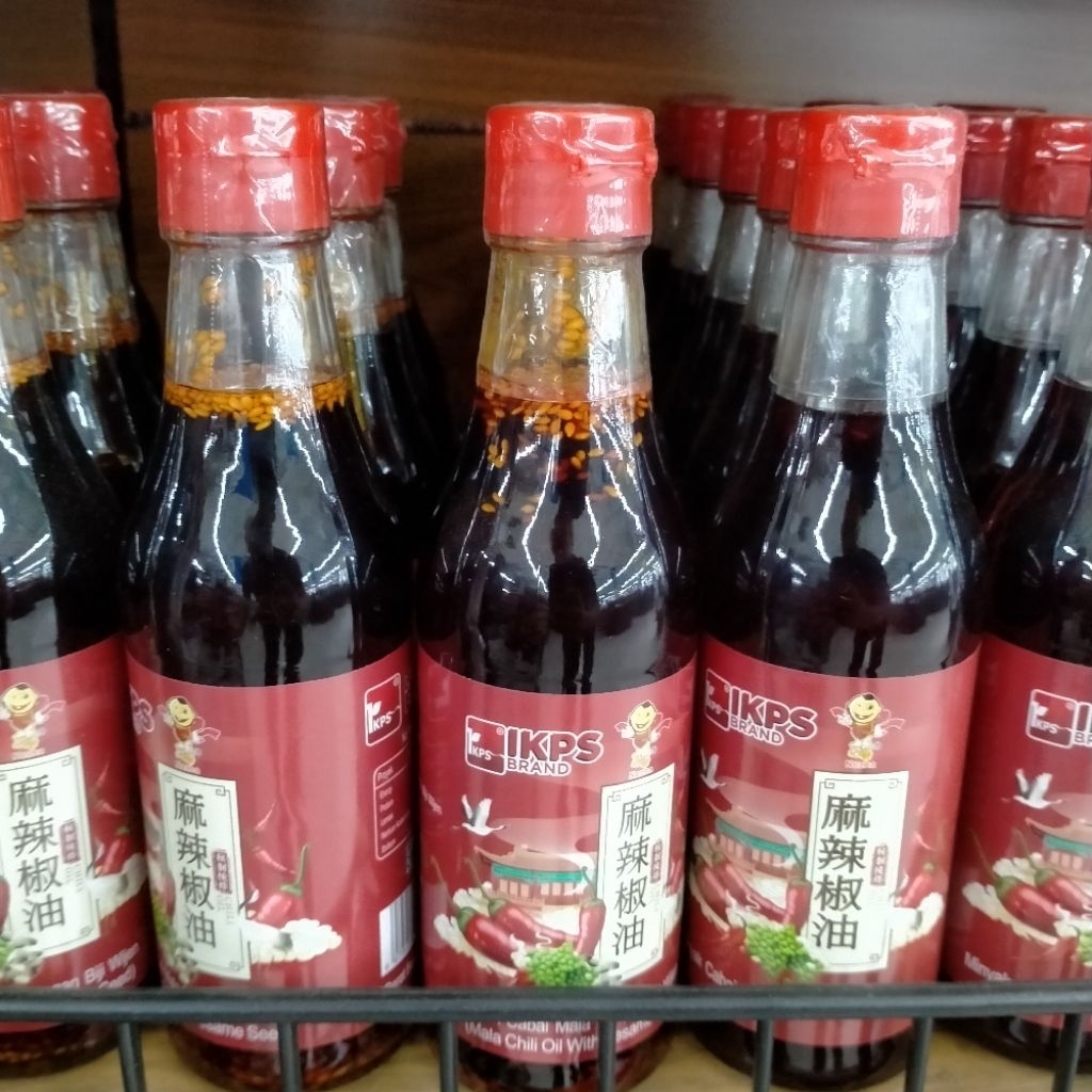 

MINYAK CABAI DENGAN BIJI WIJEN