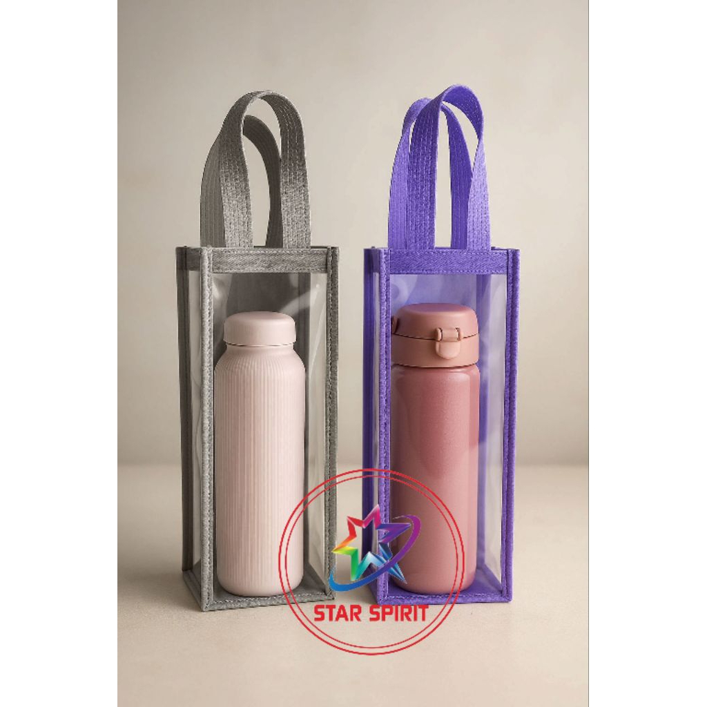 

TAS BOTOL MIKA KOMBINASI SPUNBOND + MIKA 2 LITER -TAS BOTOL MINUM-TAS BOTOL WINE-TAS HAMPERS-TAS TUMBLER-TAS SOUVENIR