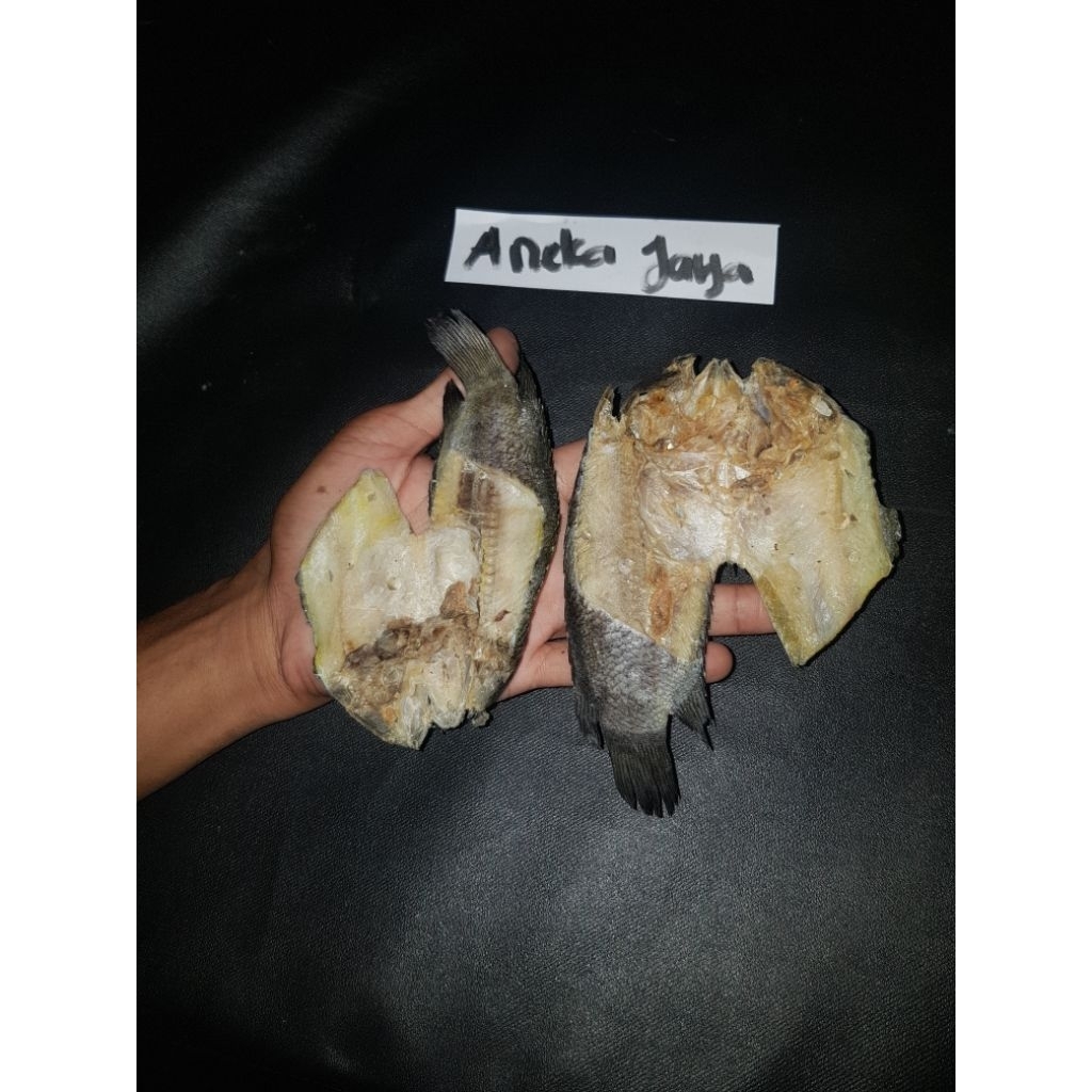 

ikan asin betok betik berkualitas (100 gr)