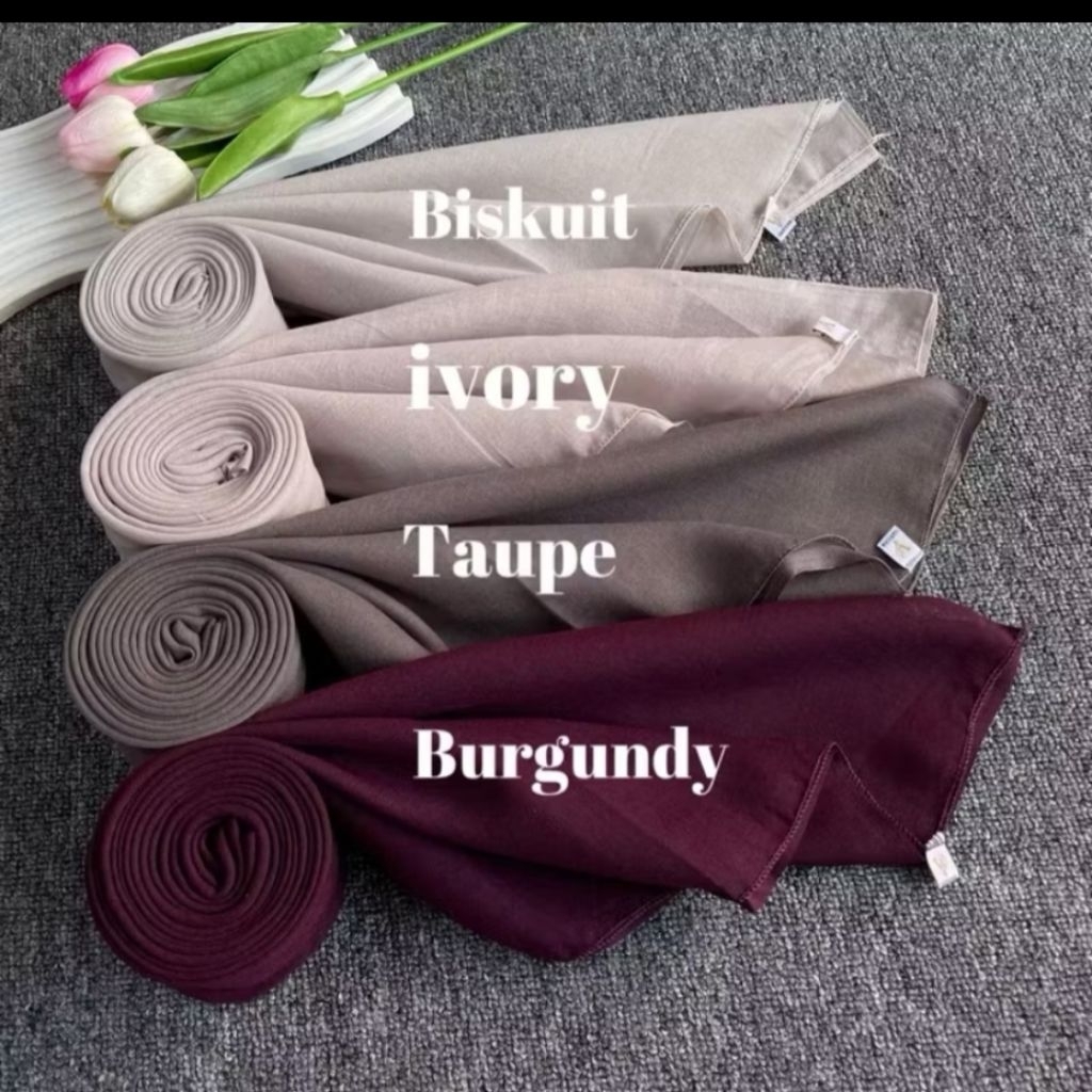 Jilbab Paris Jadul Varisha Segi Empat/Paris Jadul Segi Empat Varisha