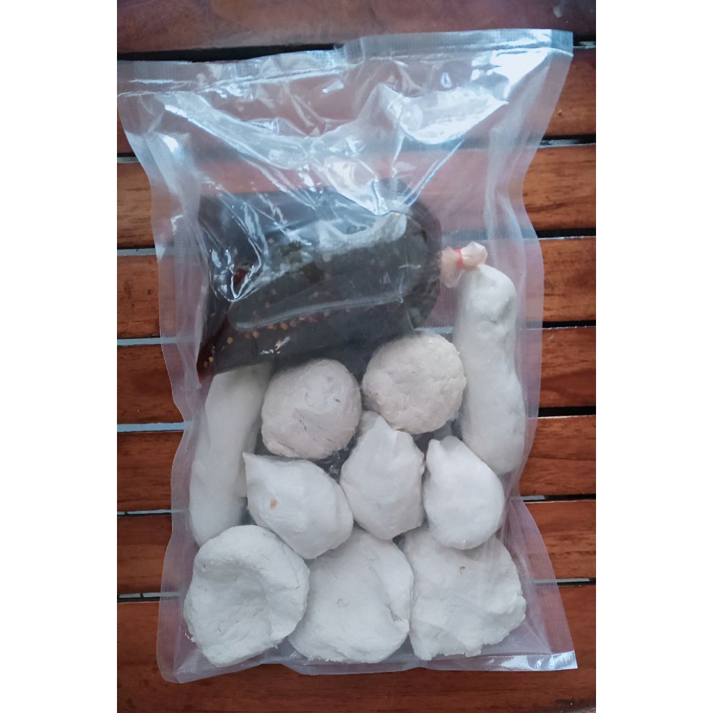 

Pempek Palembang mix campur isi 10