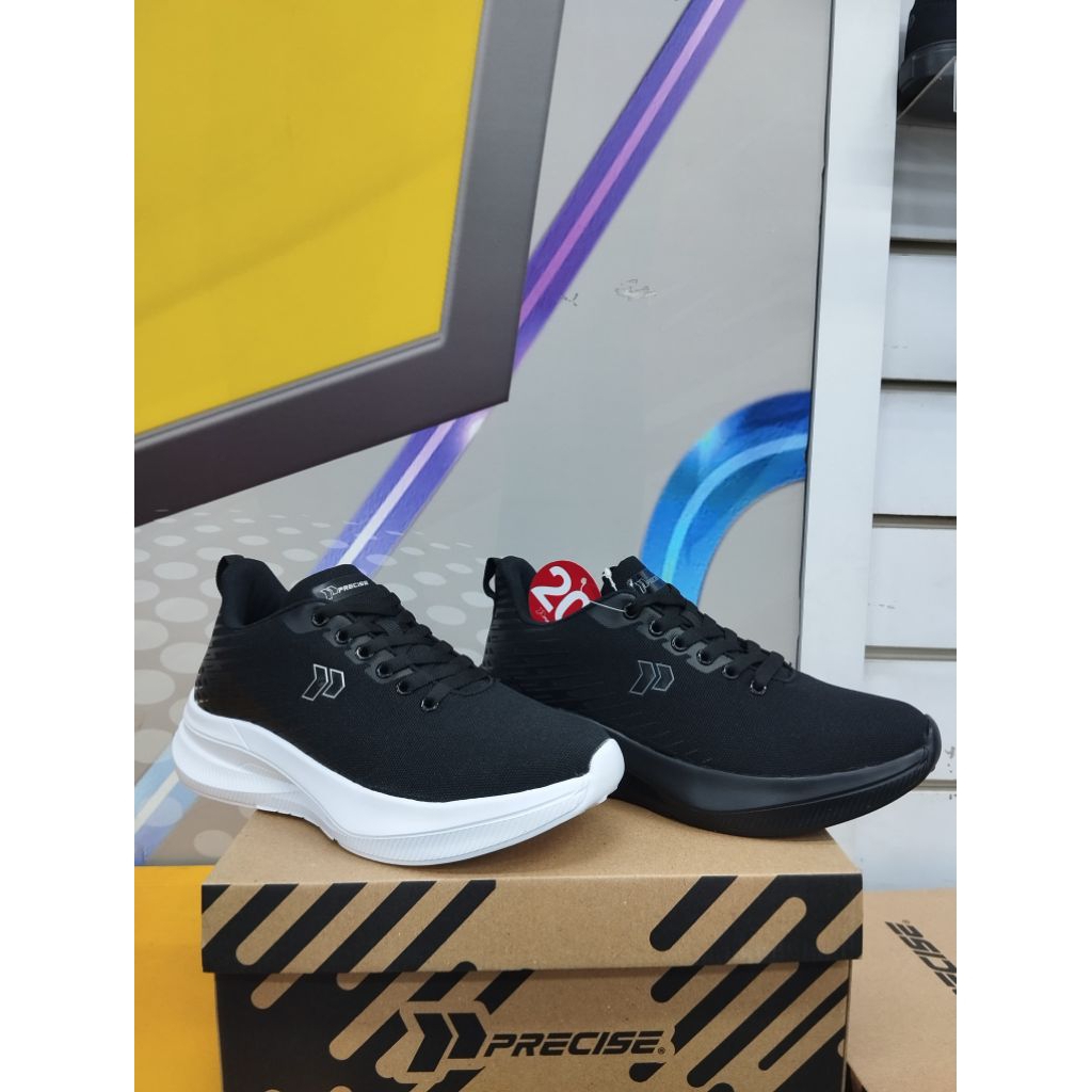Sepatu Precise