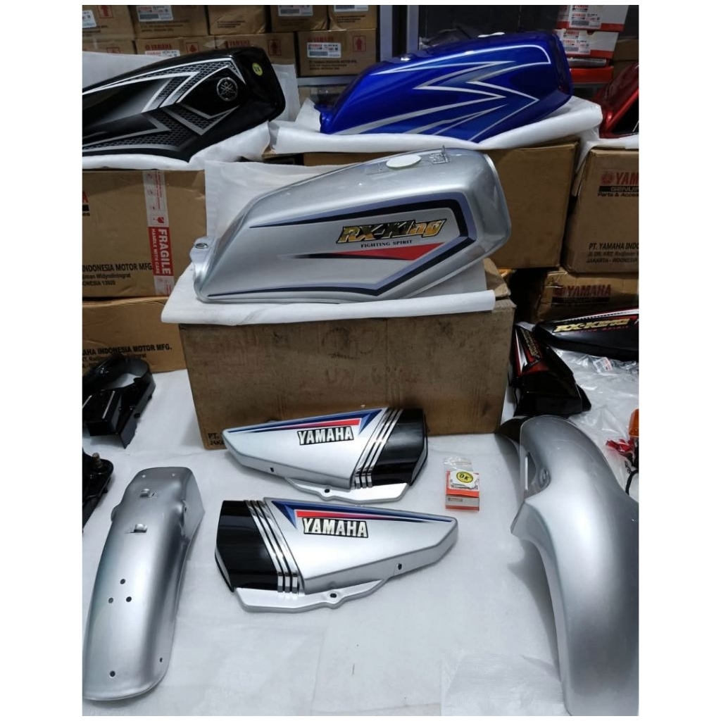BODY SET RX KING MASTER 2000 2001 SILVER NOS ORIGINAL YAMAHA TANGKI TEPOK SPAKBOR SET RXKING 2000 20