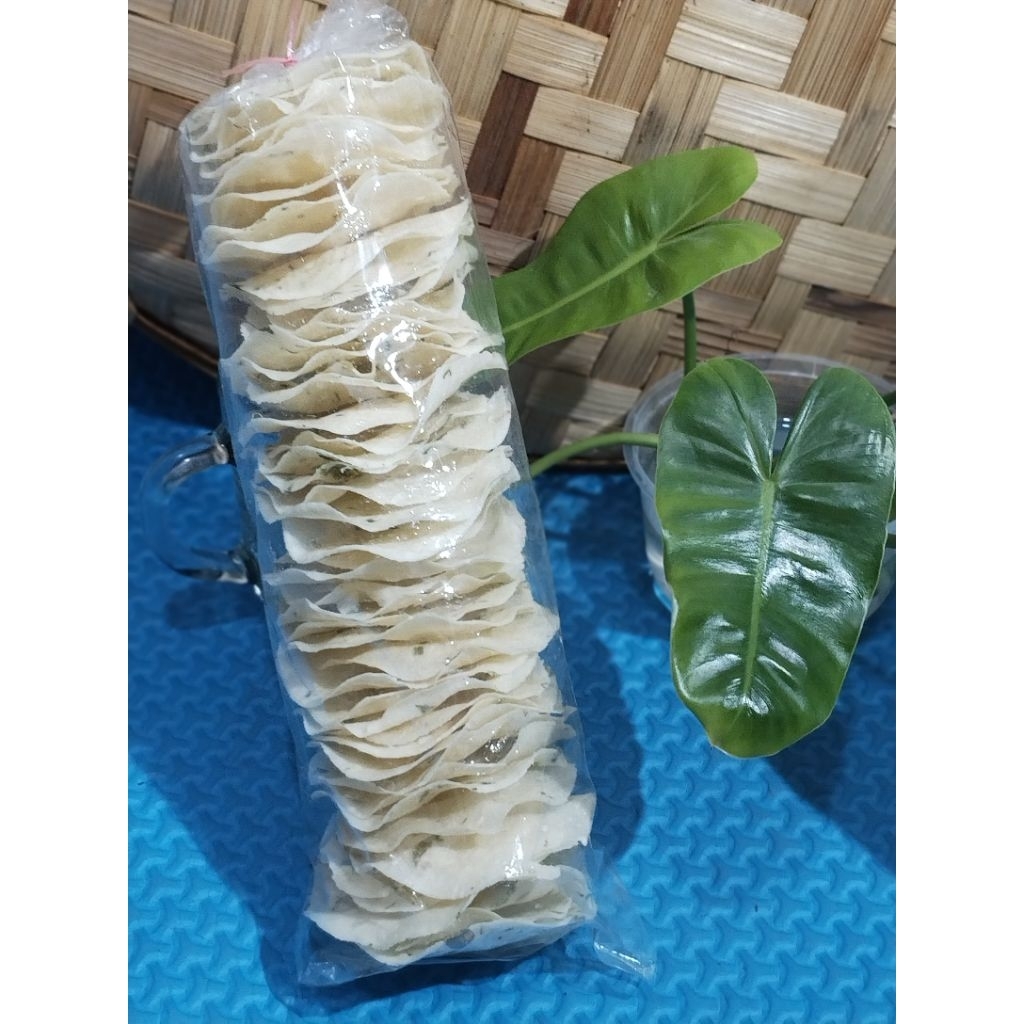 

Kerupuk kamang ukuran kecil