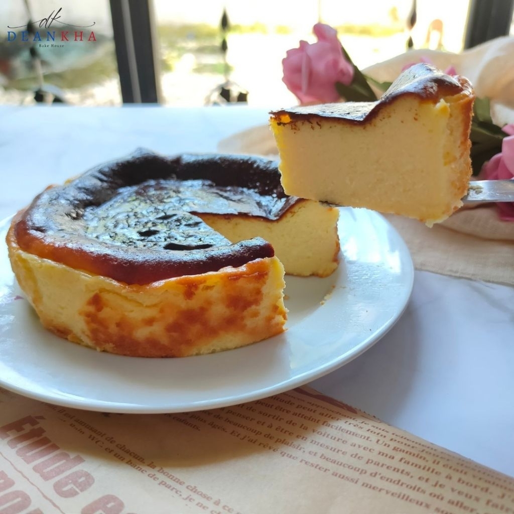 

Basque Burnt Cheesecake by Deankha Kitchen