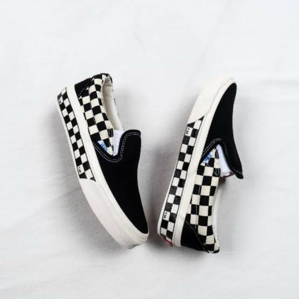 VANS SLIP ON SIDEWALL