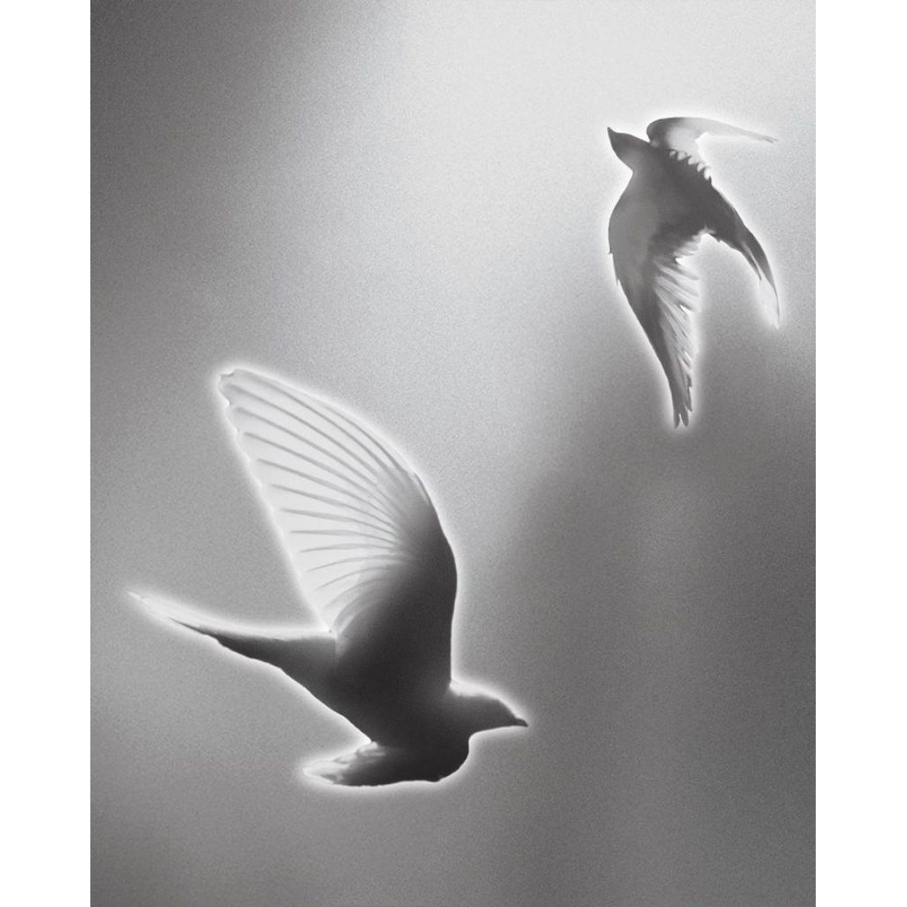 Poster Kain Bendera Band Hindia Baskara Bahan Kain Satin