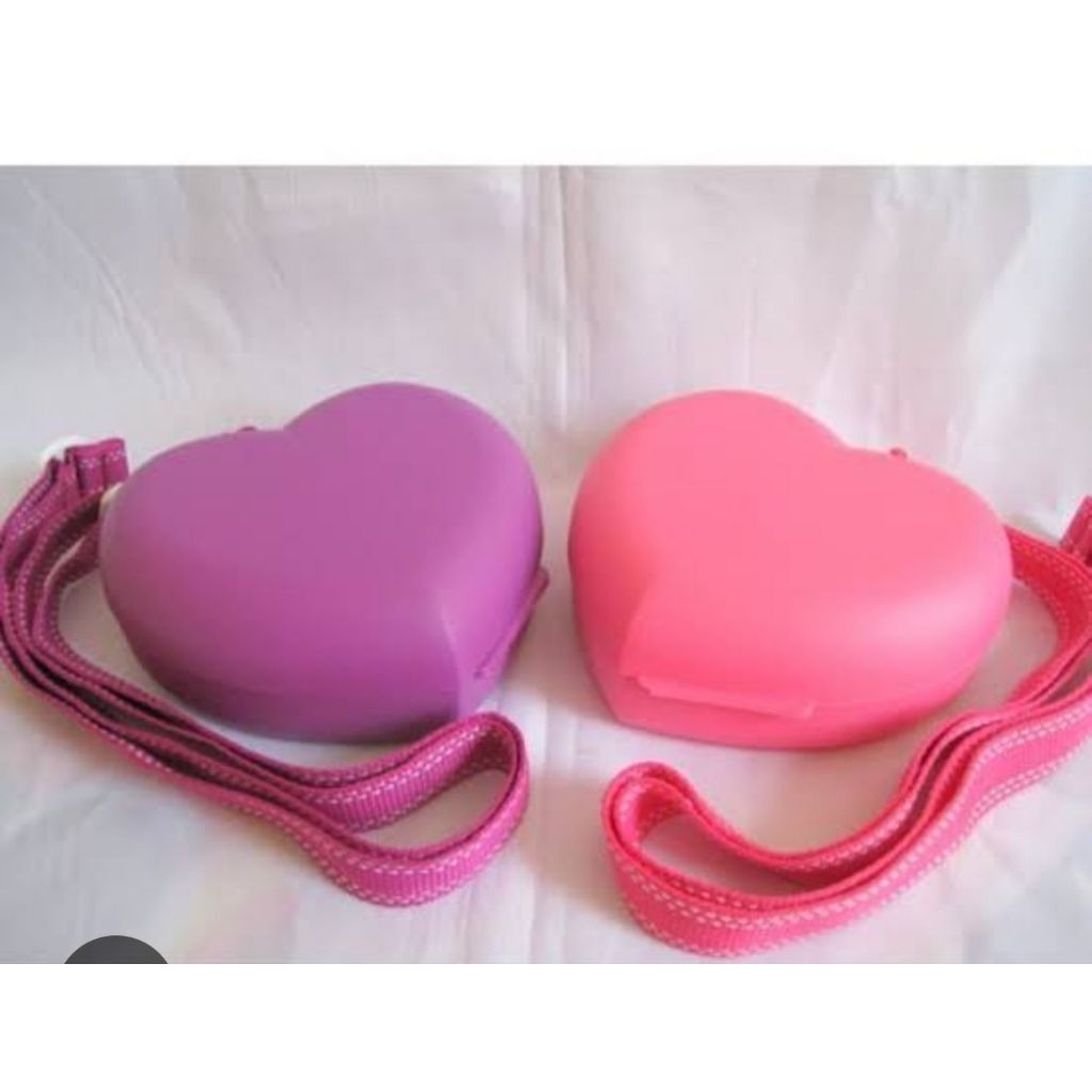 tas love tupperware