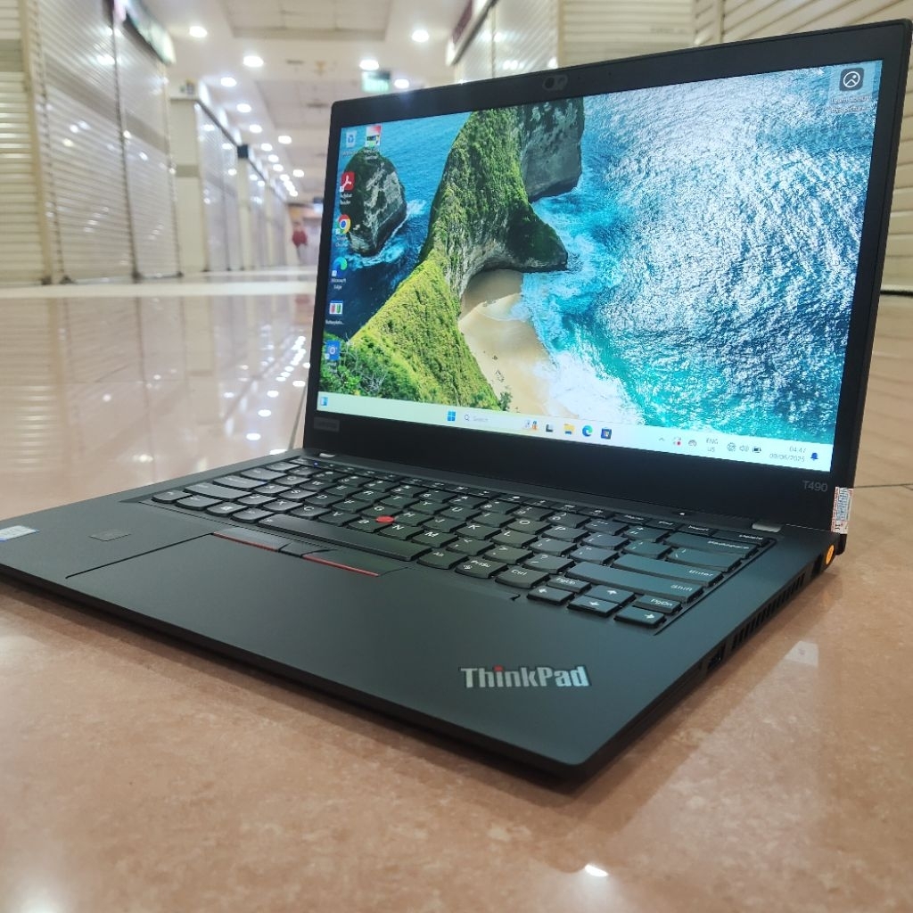 LAPTOP LENOVO THINKPAD T490 | CORE I7 | RAM 16GB | SSD 2TB | MULUS MURAH BERGARANSI