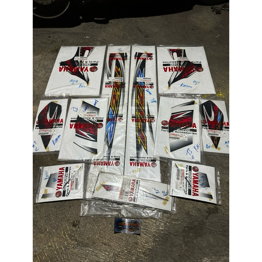 striping fiz r 2005 hitam putih original