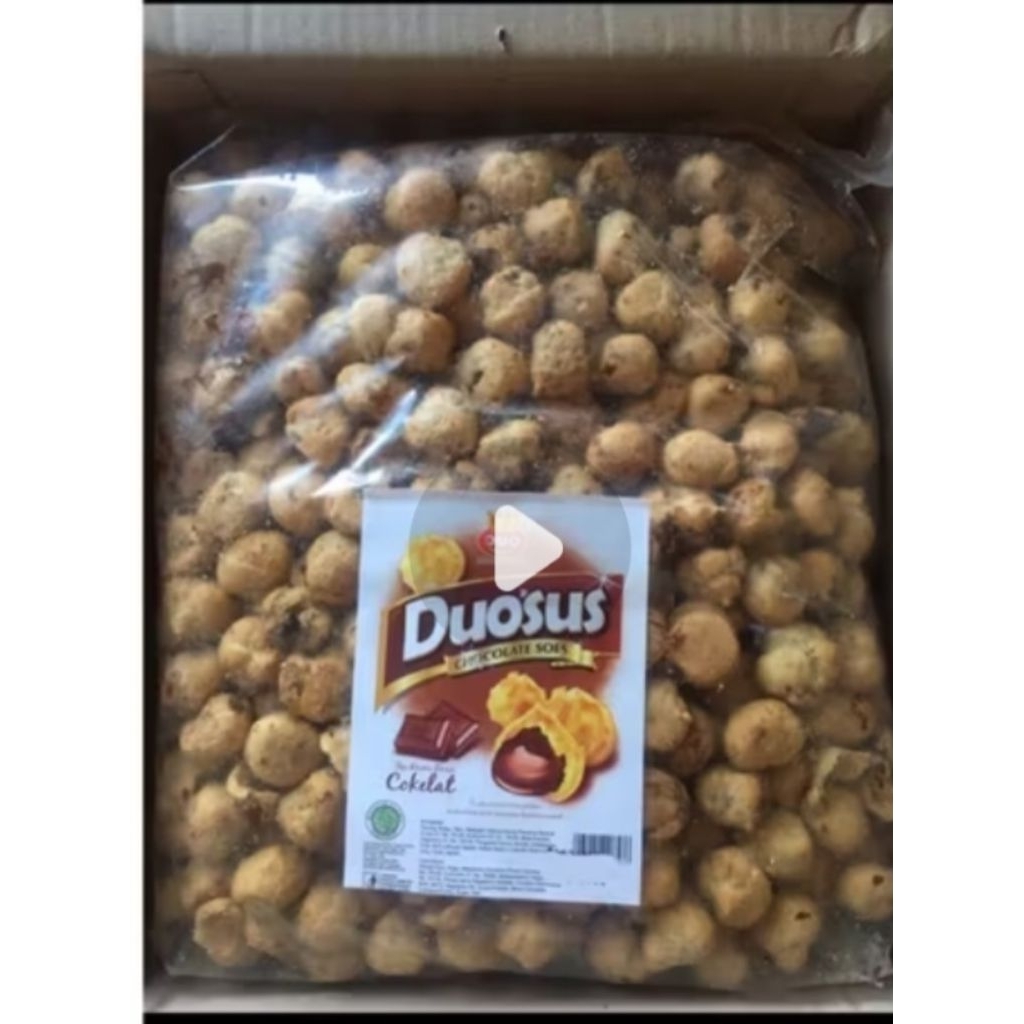 

200 gram duosus coklat Soes Cokelat sus coklat halal Kue Sus Kering Isi soes coklat lumer 1 Enak Murah Cemilan keluarga, cocok untuk dewasa anak anak