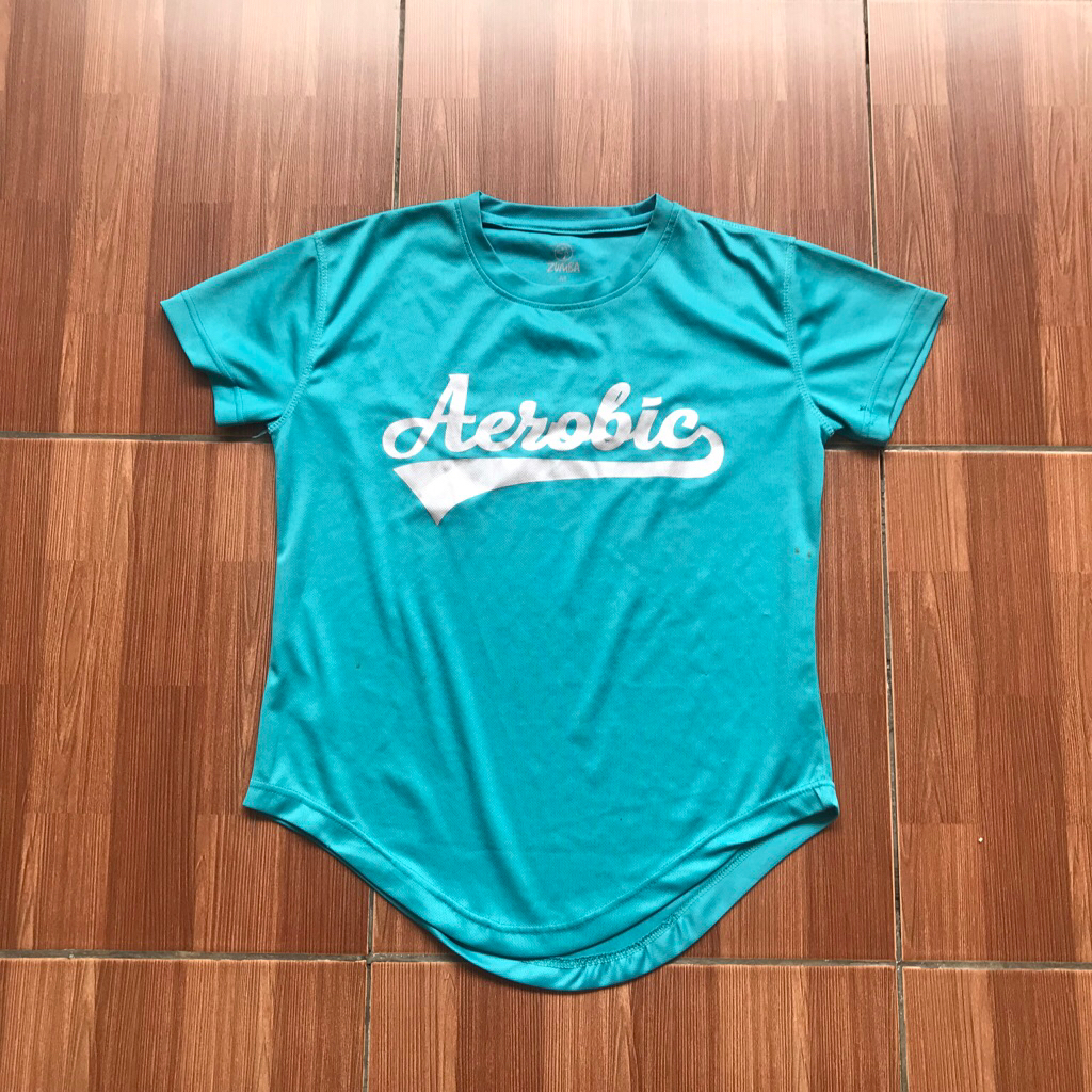 kaos aerobic hijau tosca