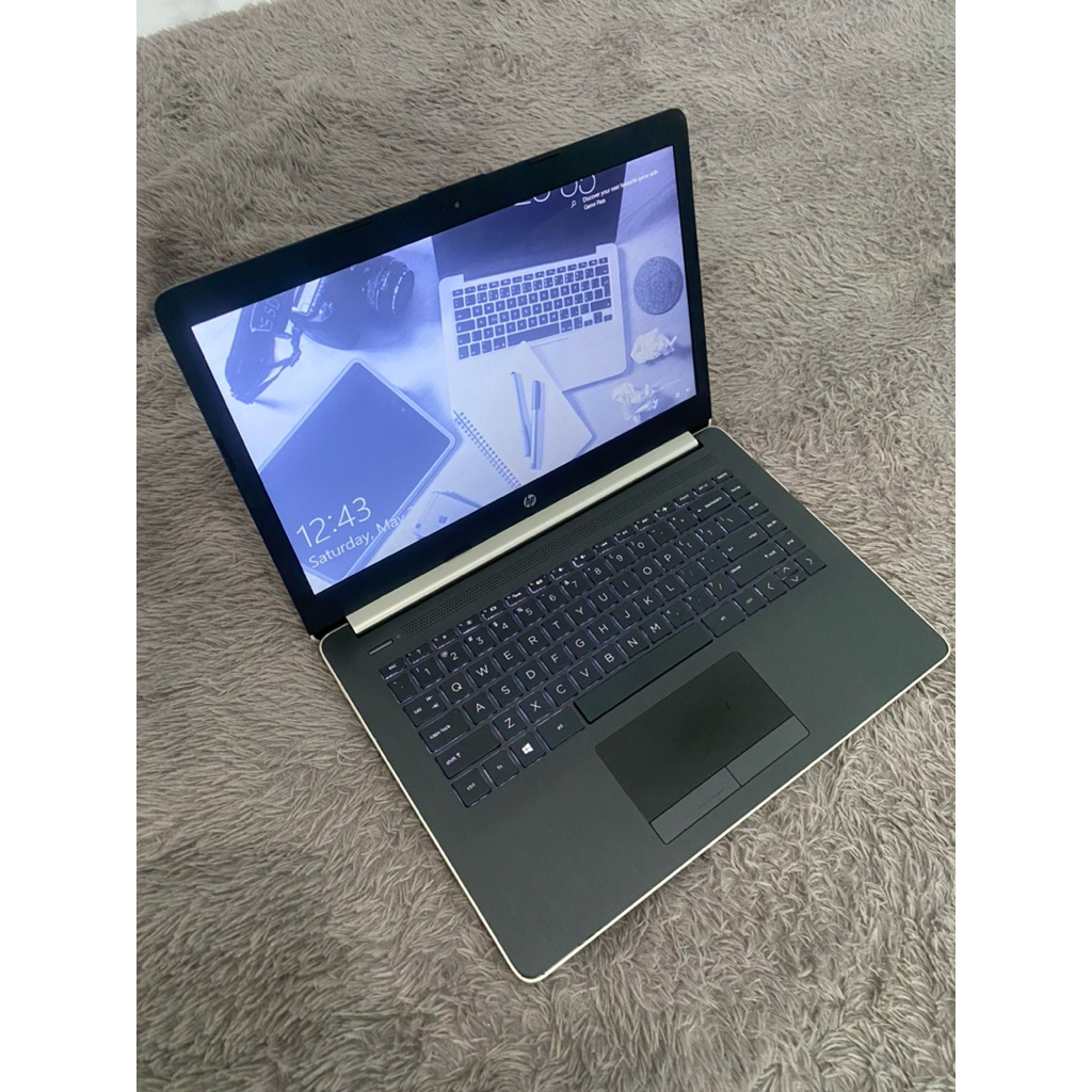 LAPTOP HP EKS PEMAKAIAN PRIBADI
