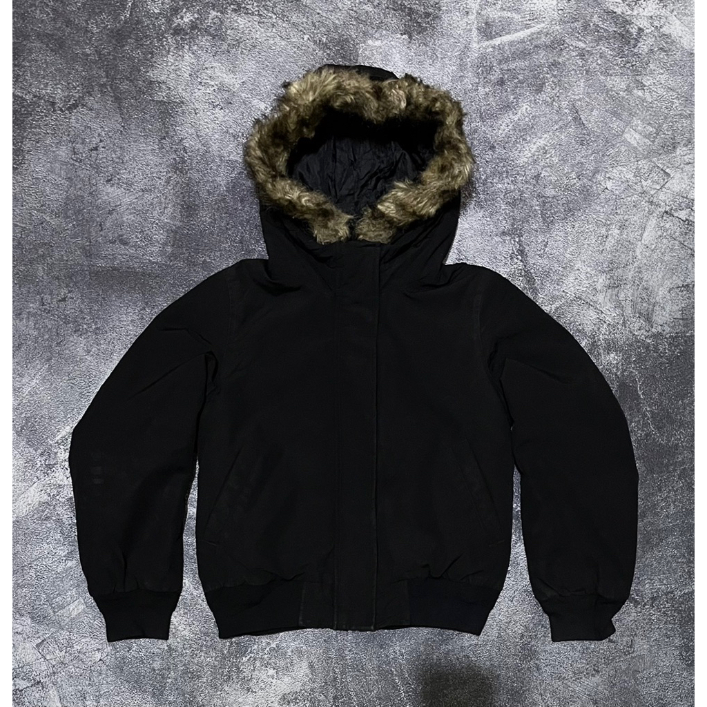 bulang uniqlo | not natgeo