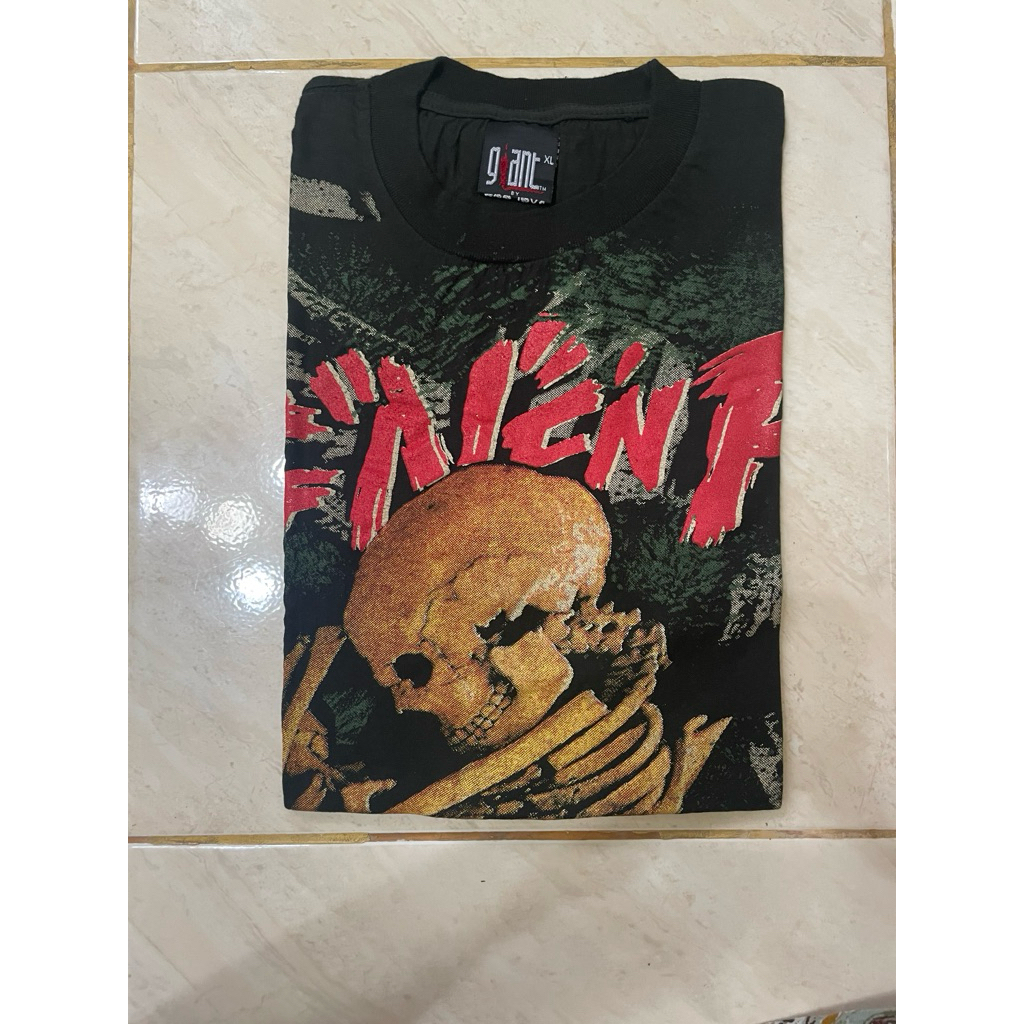 KAOS OVERSIZE VINTAGE/BAJU BAND SECOND VINTAGE