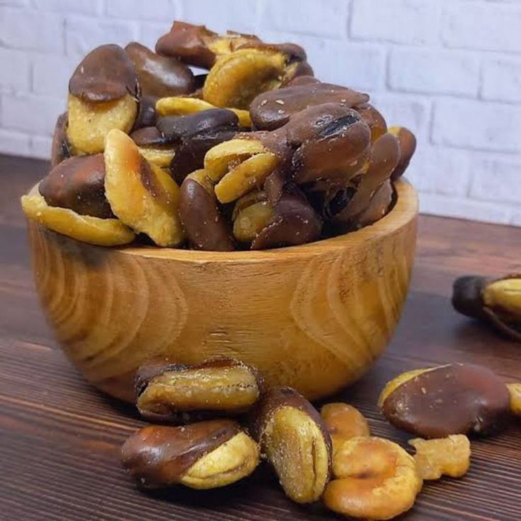 

Kacang koro kulit asin gurih / kacang koro / koro kulit 500gr