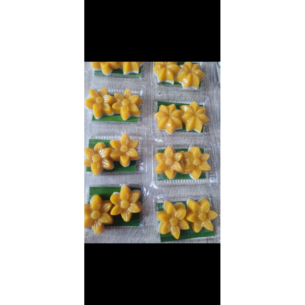 

Kue Nona Manis