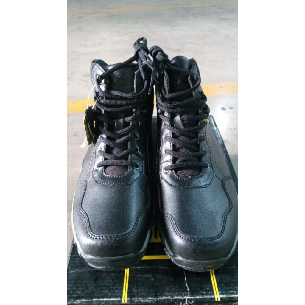 Pakalolo Sepatu Boots Black