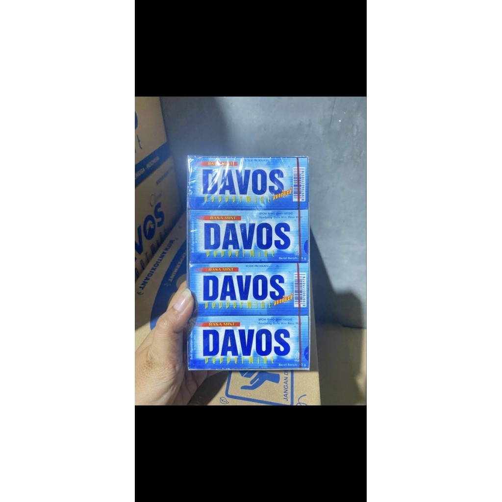 

DAVOS MINI BIRU ISI 20 PCS PERMEN JADUL DAVOS
