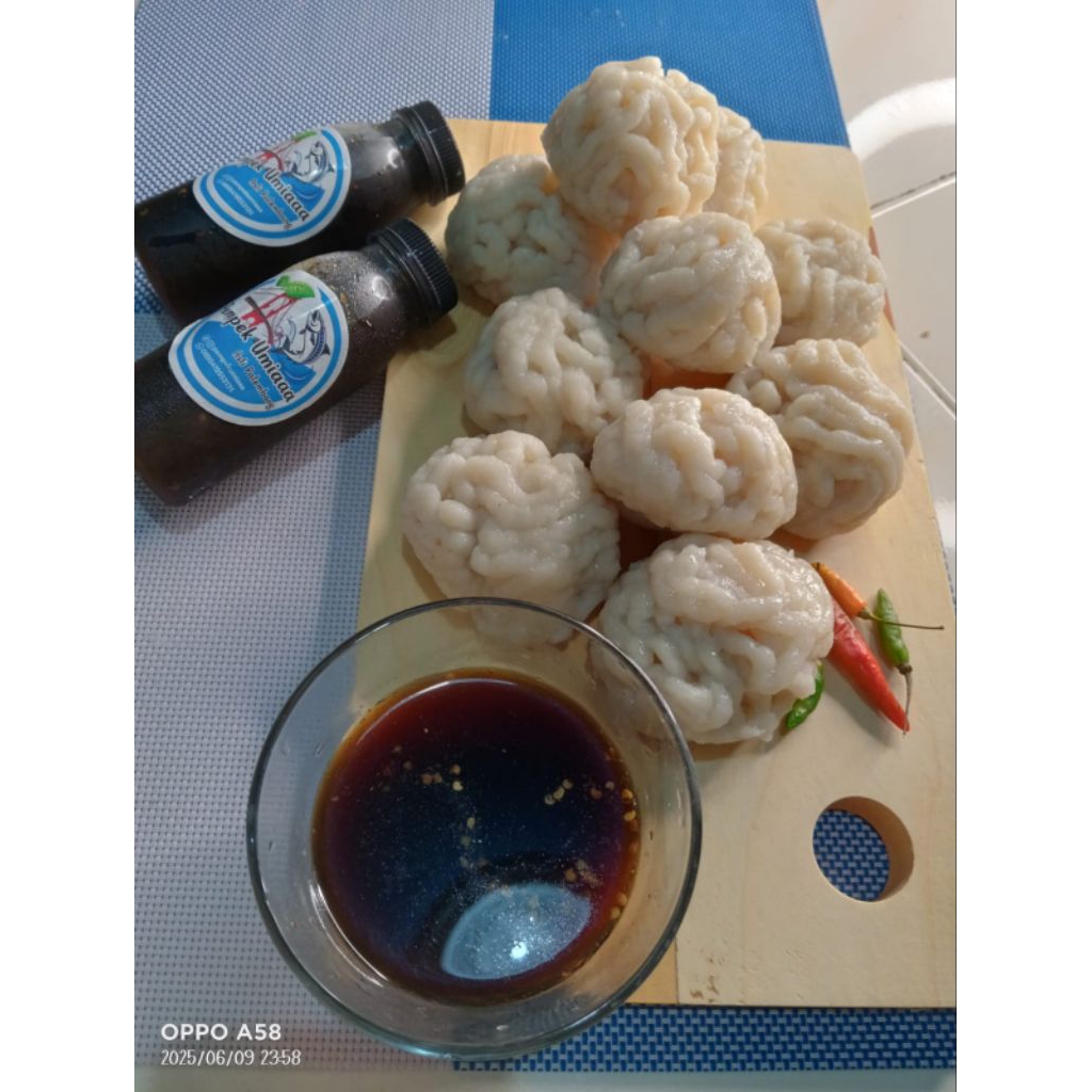 

Pempek keriting jumbo tenggiri mix gabus isi 5