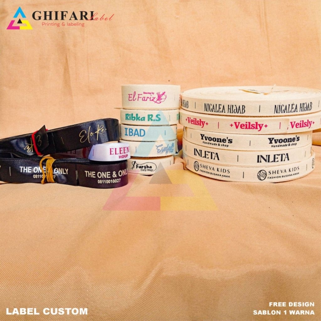 

free desain(paket 100 pcs) custom desain label katun import/label satin putih,Label hijab/Label gamis/ Free desain/custom/label katun label pakaian/label satin label pakaian label washing label lipat label pengganti woven label katun lembut label pundak