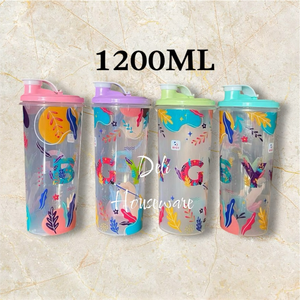 Botol Air Minum 1.3Liter / Tempat Air Kulkas Plastik / Water Jar
