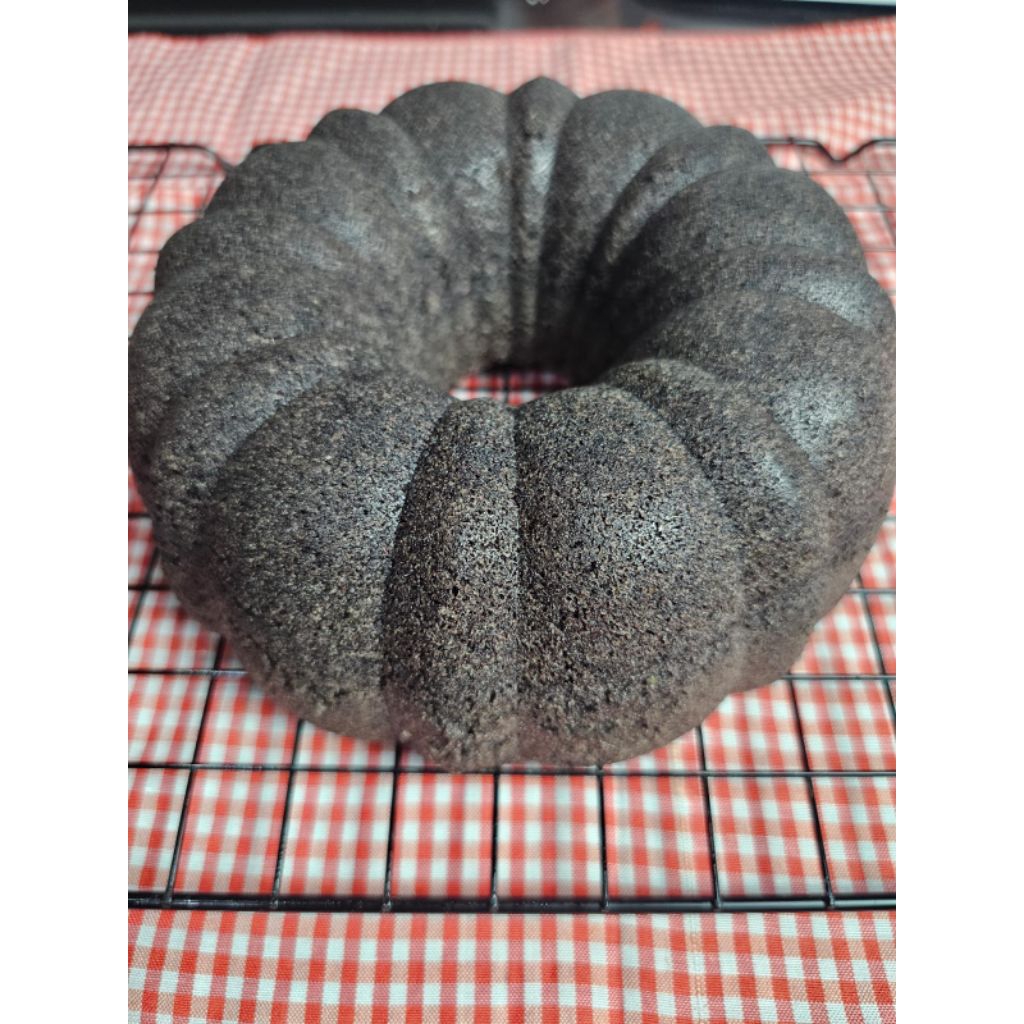 

Bolu Ketan Hitam Keju Lumer