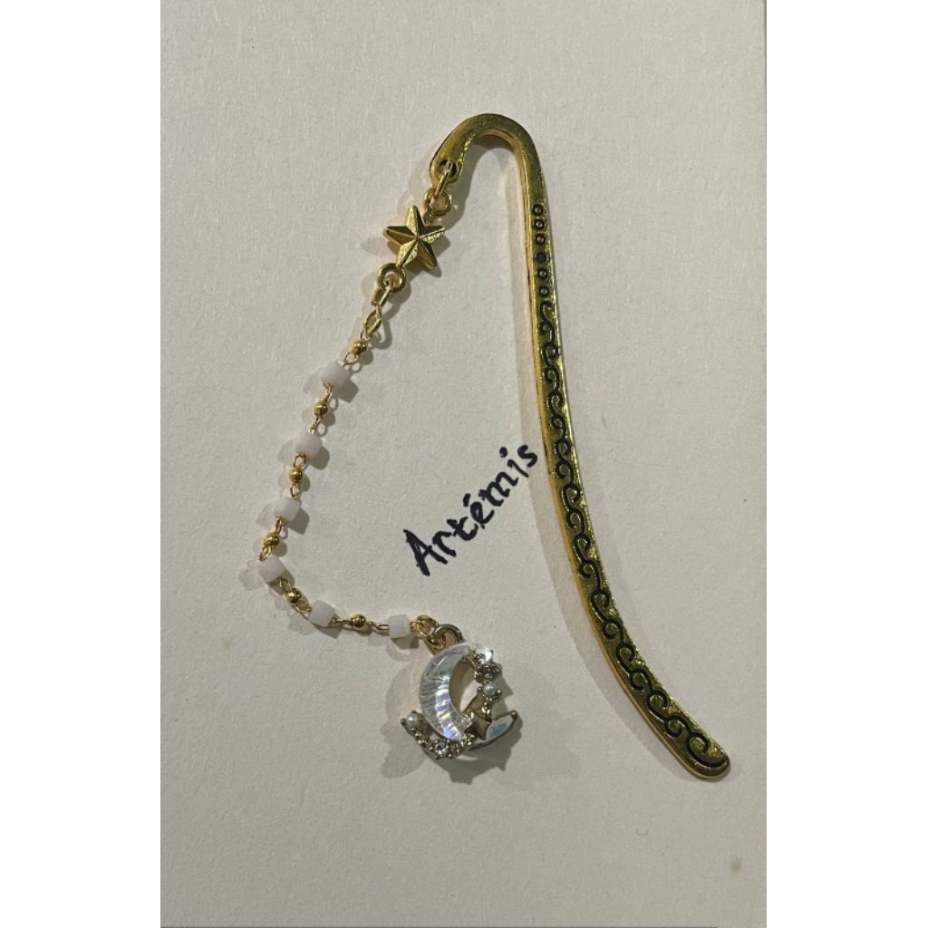 

Bookmark by Artémis Goddess