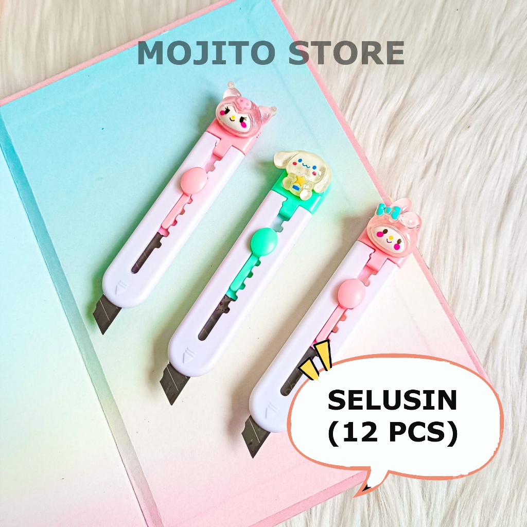 

(12 PCS) PISAU CUTTER MINI SANRIO MELODY CINAMOROLL KUROMI PEMOTONG SILET PISO UKIR TRAVEL