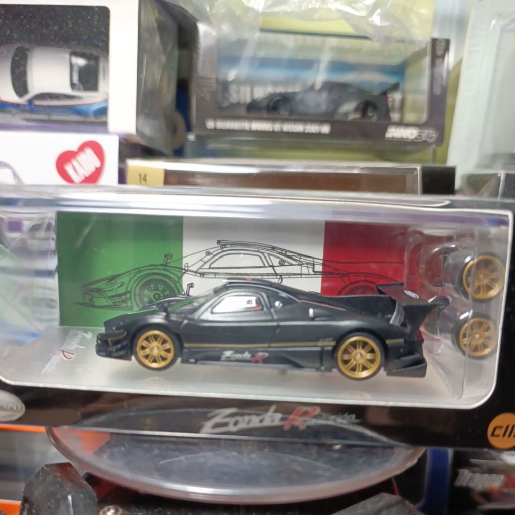 CM Model Pagani Zonda Revolucion